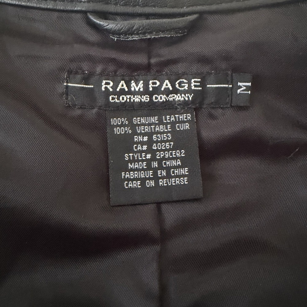 Y2k Vintage Rampage 100% Leather Jacket Size Medium Black Moto Chic Biker Baddie - Picture 5 of 16